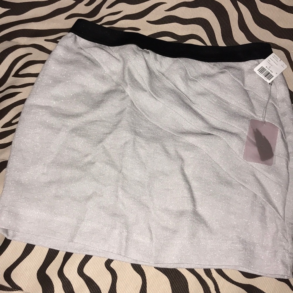 Grey skirt